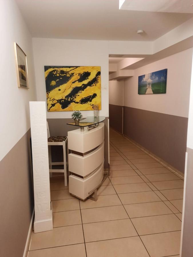 Apartamento Boardinghouse Oranienburg Exterior foto